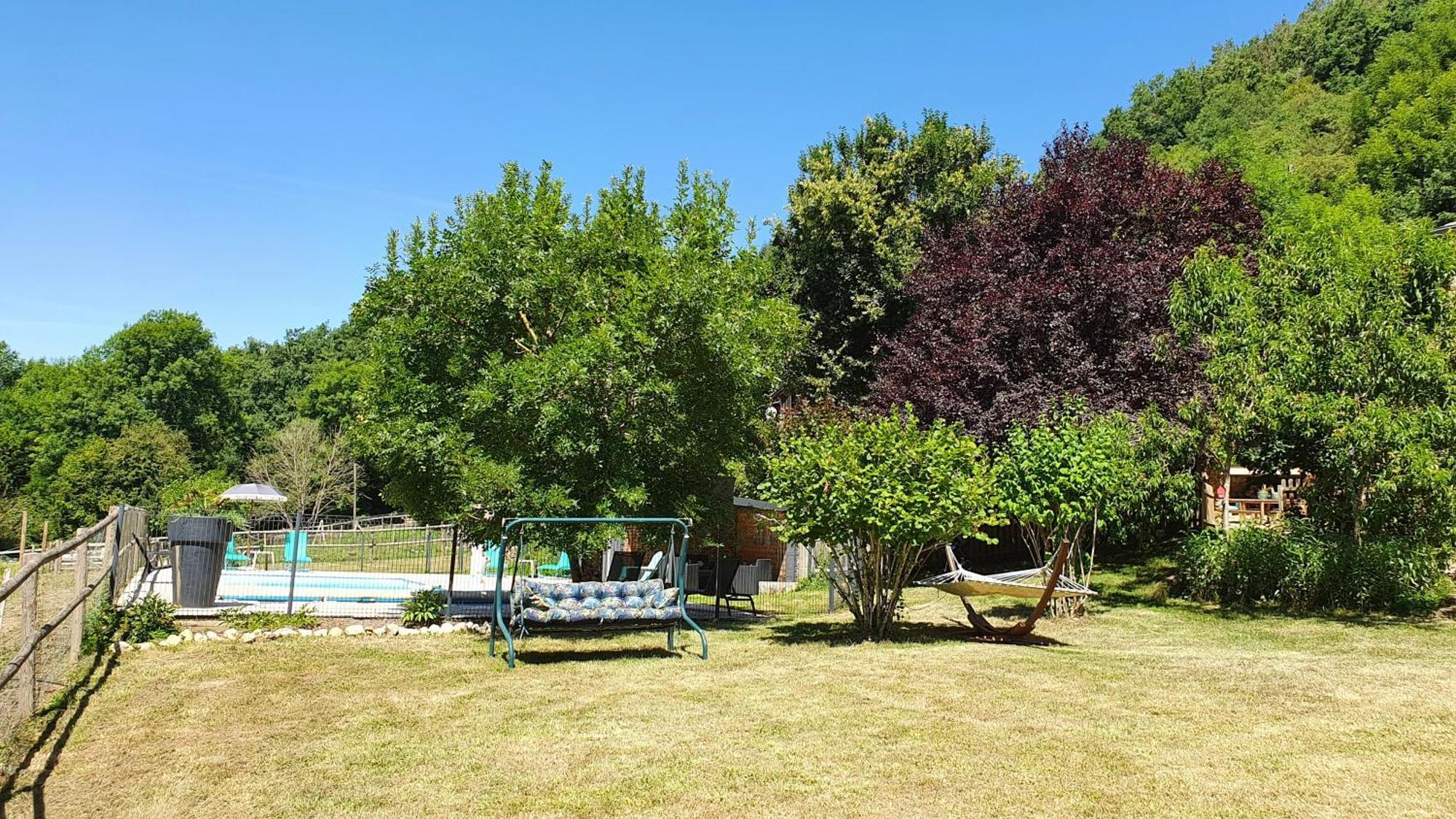 La Ferme Des Andes - Gite L'Atelier Quins Exteriör bild