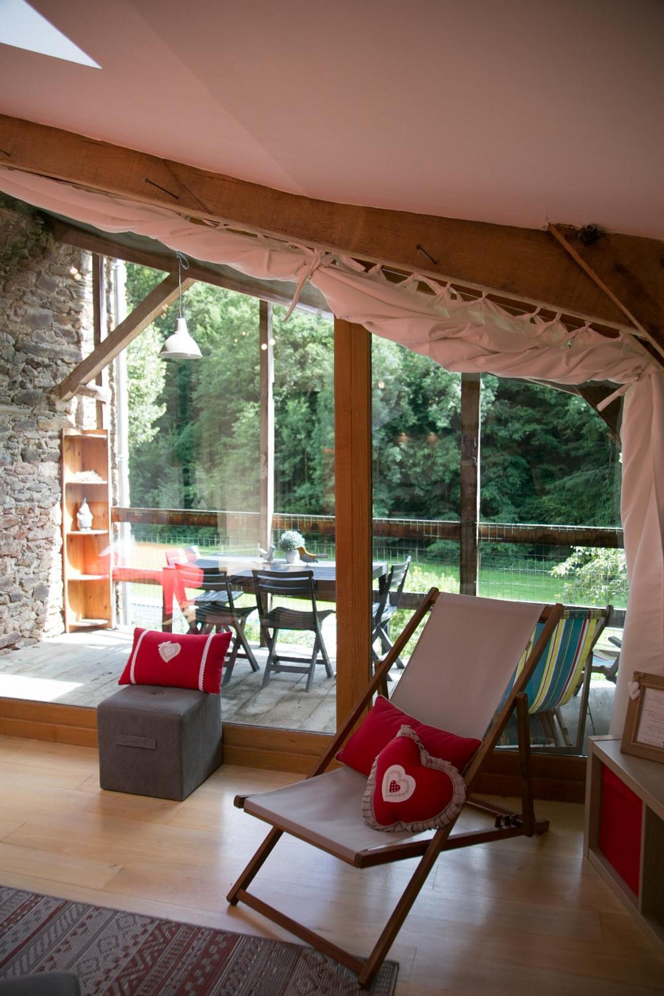 La Ferme Des Andes - Gite L'Atelier Quins Exteriör bild